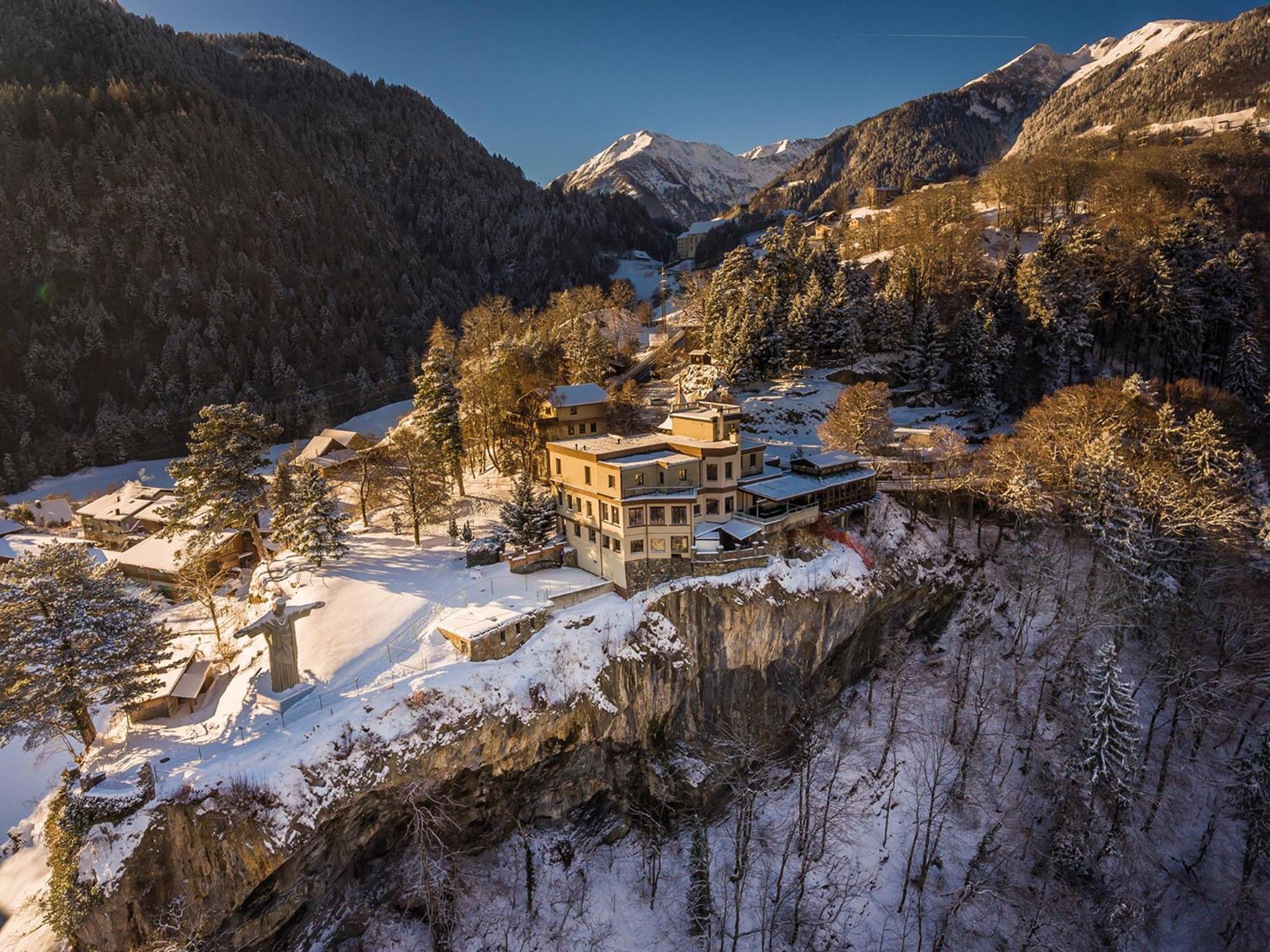 Hotel Schloss Wartenstein Bad Ragaz Exterior photo